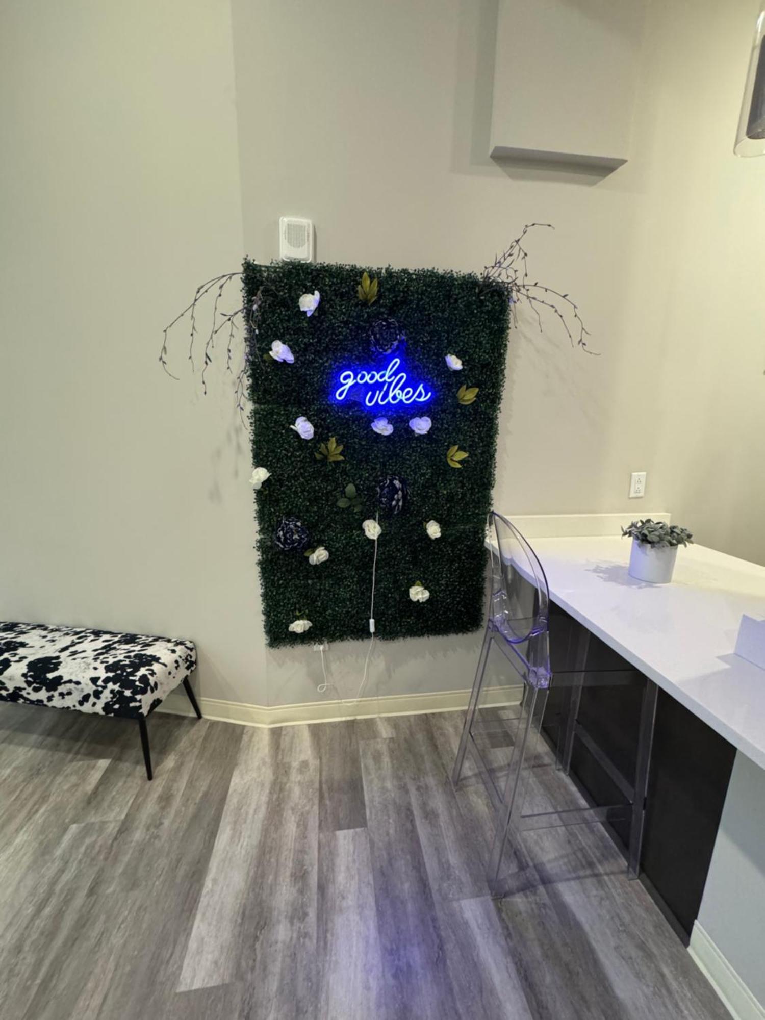 Beautiful Condo/Rooftop Patio With Free Parking 克里夫兰 外观 照片